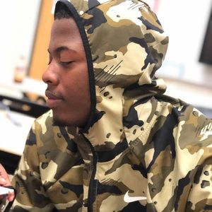 Meet your Posher, Xavier